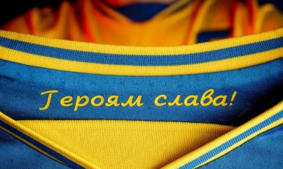 Ukrayna Rusiyanın narazılıq etdiyi futbol formasını dəyişdirməyəcək