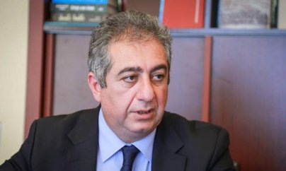 Qubad İbadoğlu: “Jurnalistlərin binasına nə qədər vəsait xərclənib?”