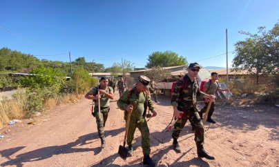 İlham Əliyev yanğınların söndürülməsində iştirak edənləri mükafatlandırıb