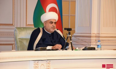 Şeyx Amuliyə cavab verdi: 