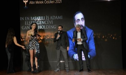 Elşən Gəncəvi Türkiyədə mükafatlandırıldı