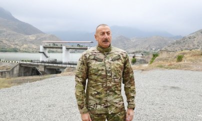 Əliyev Sarkisyana: 