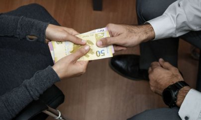 Bakıda 50 manat verməyən şagirdlər dərsə buraxılmadı