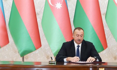 İlham Əliyev bir qrup hərbçini təltif etdi