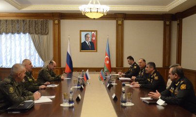 Zakir Həsənov sülhməramlıların yeni komandanı ilə görüşdü