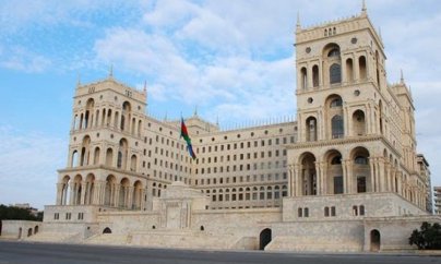 Mədəniyyət müəssisələrində qırmızıya, qısa geyimlərə qadağa?