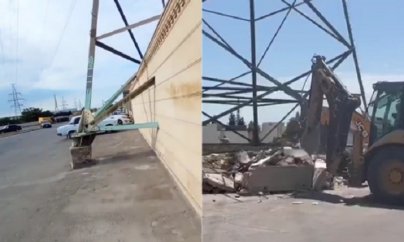 Bakıda restoranın hasarı bu görüntüyə görə söküldü