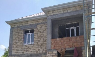 Gəncədə dağıntılar altından çıxarılan Xədicənin yaxınları narazıdır