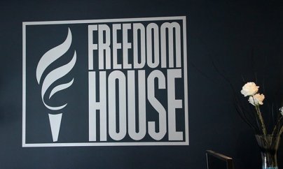 Azərbaycan interneti azad olmayan ölkələr sırasında