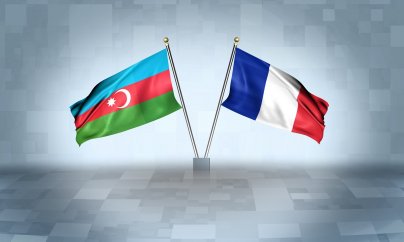 Milli Məclis və XİN Fransanı sülhü pozmaqda günahlandırır