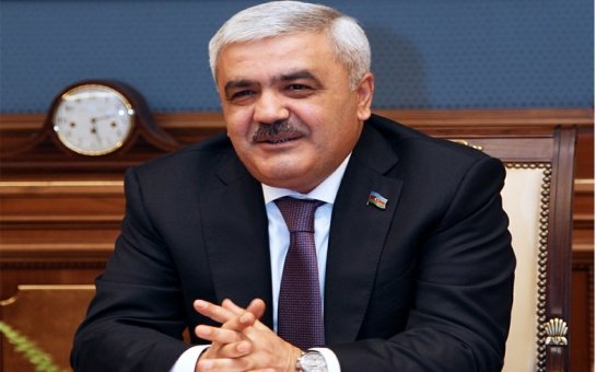 Rövnəq Abdullayev yeni zavoddan danışdı  