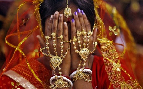 Gəlin toy günü bəyi atdı, qonağa ərə getdi   - FOTOLAR