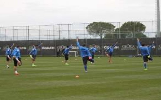 Azərbaycan yığması Antalyada növbəti məşqinə çıxıb  