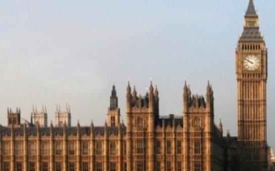 İngiltərədə matəm elan olundu-    Krala görə