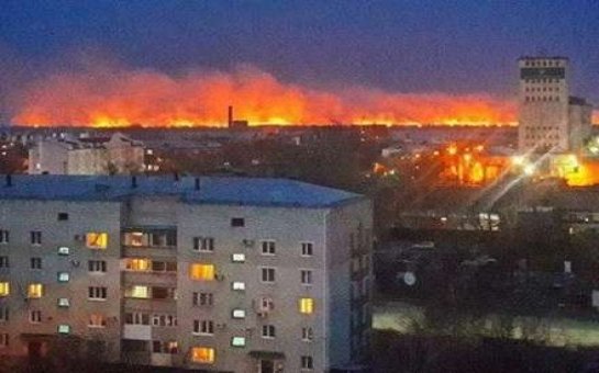 Rusiyanın 250 minlik şəhəri alovlar içərisində...   - FOTOLAR