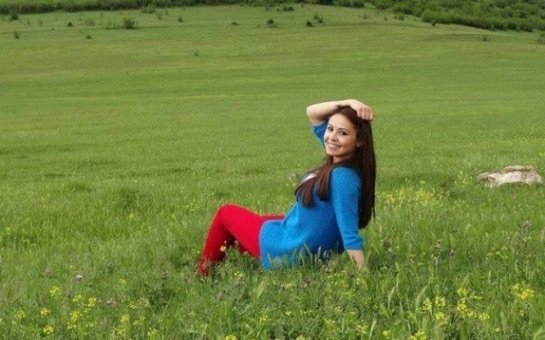 Günəşi söndürən biri var...  . - Nərgiz üçün 