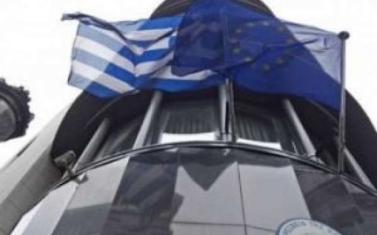 Yunan xalqı şokda: dövlət tam iflas olur