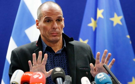 Yunanıstanda böhran dalğası: maliyyə naziri istefa verdi