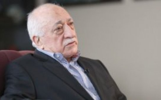 Güləni Afrikaya deportasiya edirlər