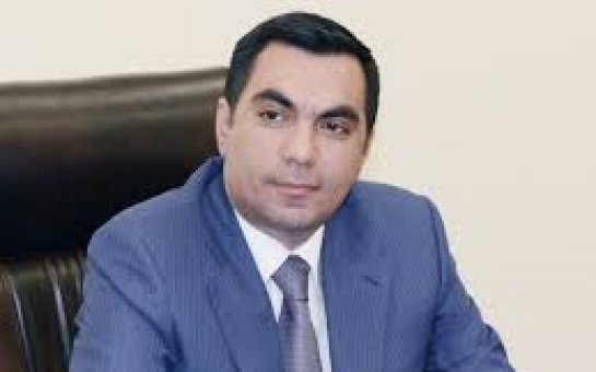 Elmar Qasımovla Mustafa Babanlı arasında QALMAQAL