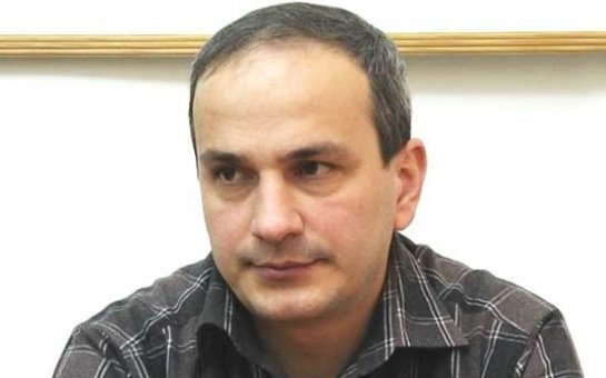 “Manat üzüaşağı getməyə davam edəcək” - İqtisadçıdan proqnoz