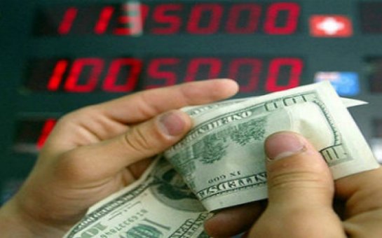 Dollar bir az da ucuzlaşdı - RƏSMİ MƏZƏNNƏ