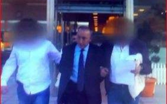 Türkiyədə silah zavodunun müdiri istehsal sirlərini ABŞ-a satarkən həbs olundu 