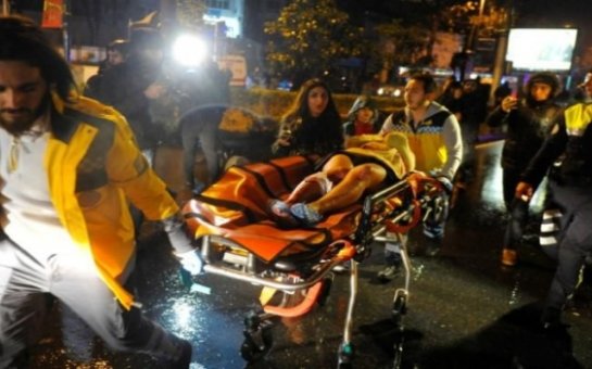 İstanbulda dəhşətli terror: 39 ölü, 65 yaralı - terrorçu qaçıb