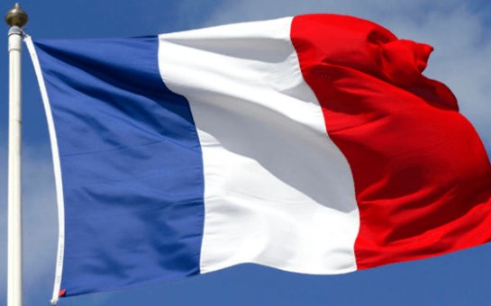 Fransadan Azərbaycanda saytların bağlanmasına etiraz