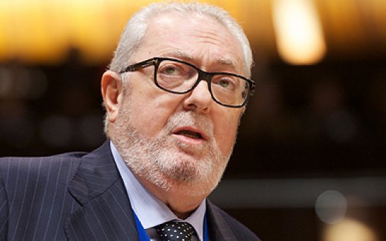 Aqramunt qeyri-müəyyənliyi davam edir