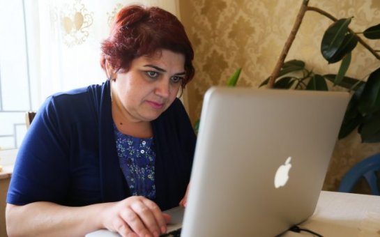 “Hər bir evdə həqiqətləri söyləyən maşın mövcuddur – boş soyuducu...”