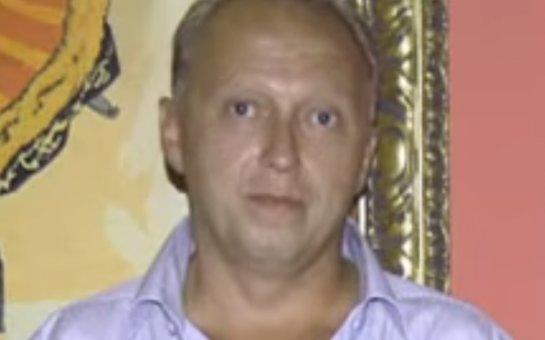 Özünü ülgüclə doğrayan məhkumun ölüm ayağında olduğu deyilir