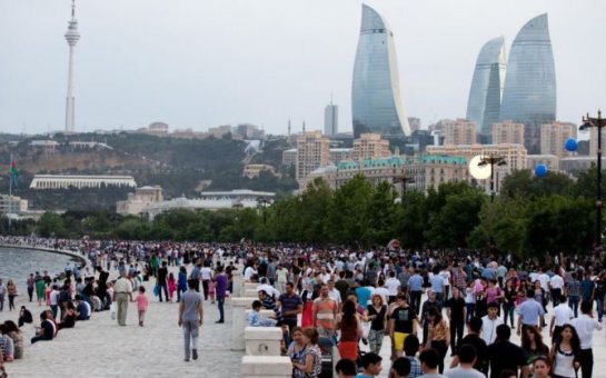 Azərbaycan əhalisinin sayı açıqlandı: 1000 kişiyə 1005  qadın düşür