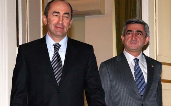 Koçaryan və Sarkisyan diplomatik pasportdan məhrum edildi