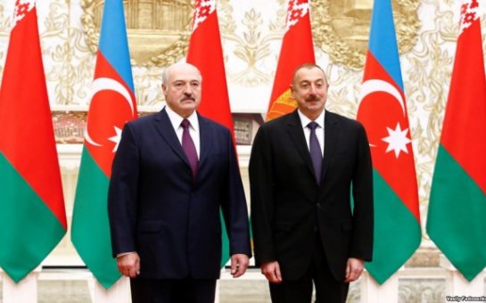 Azərbaycan Belarusla silah sazişi imzaladı