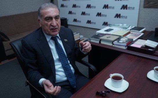 “Rövnəq Abdullayev həmişə qabları mənə yuduzdururdu…” – Deputat