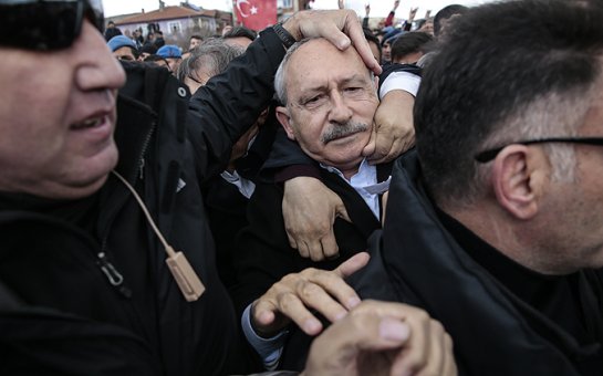 Ankarada Kamal Kılıçdaroğluna hücum edildi