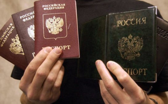 Natiq Cəfərli: “Şimal rayonlarımızda da Rusiya əhaliyə öz pasportunu paylayır”