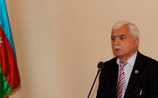 Gülağa Aslanlı: “Polis konfransa kobud müdaxilə etdi”