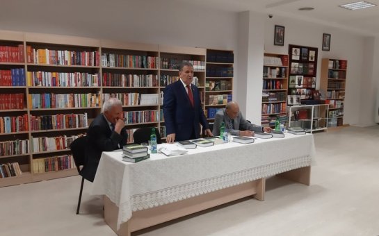 Professor Qəzənfər Kazımovun kitablarının təqdimatı olub