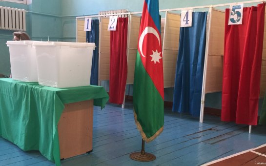 Bələdiyyə seçkilərində qanun pozuntuları - VİDEO