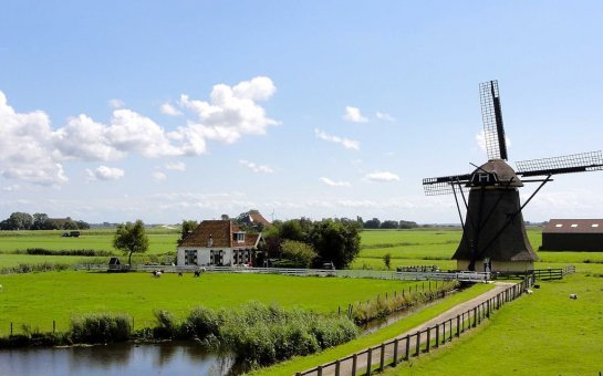 Niderland rəsmi olaraq Hollandiya adından imtina etdi