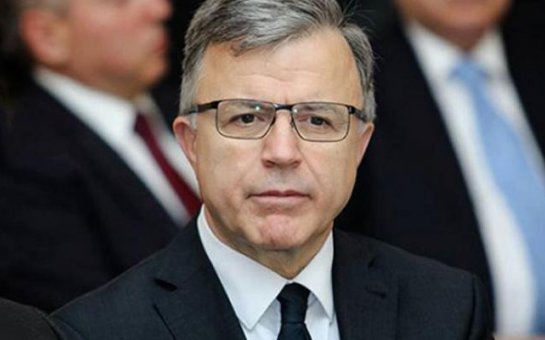 Keçmiş nazirin ortaq biznesi - SƏNƏD