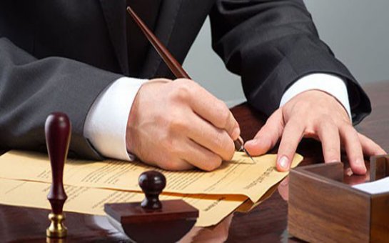 Azərbaycanda sənədlərin notarial təsdiqinə görə rüsum 3 dəfə azaldılır