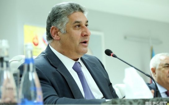 Azad Rəhimovun vəziyyəti ağırdır?