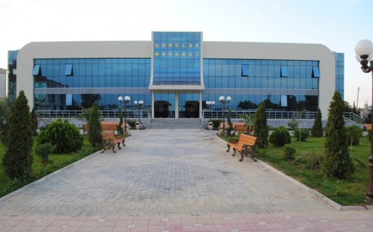 Saatlı Gənclər Evinin direktoru rüşvətə görə həbs edildi