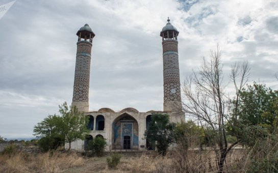 İlham Əliyev işğaldan azad olunan ərazilərlə bağlı sərəncam imzaladı