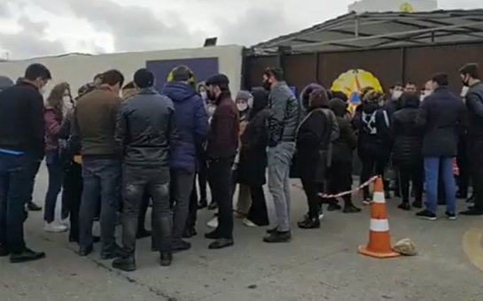 FHN-nin Modul Tipli Xəstəxanasının əməkdaşları etiraz aksiyası keçirir