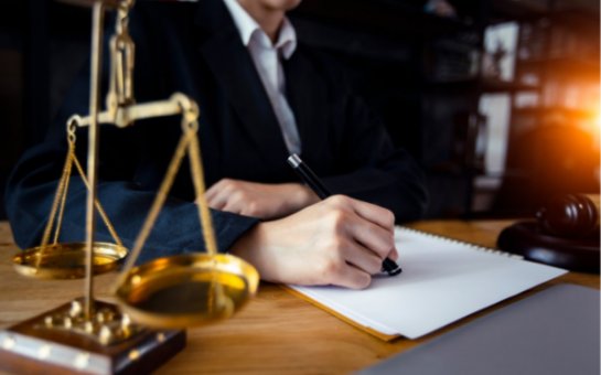 Azərbaycanda vəkillərin peşə fəaliyyətinə siyasi motivli maneələr