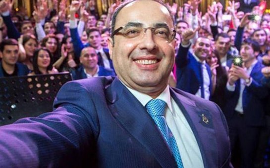 “İdeal”ın keçmiş sahibi məhkəmə qarşısında